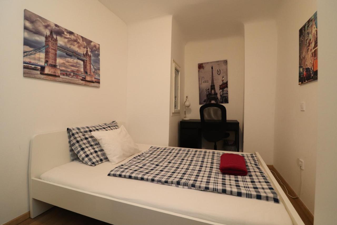 New Guest House A In Kiraly Street 106 부다페스트 외부 사진