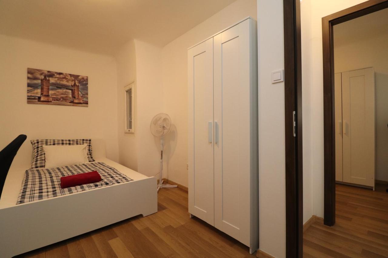 New Guest House A In Kiraly Street 106 부다페스트 외부 사진