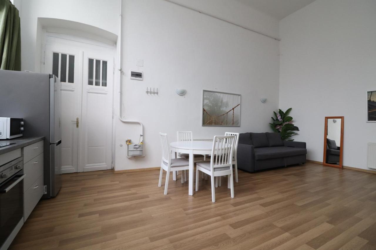New Guest House A In Kiraly Street 106 부다페스트 외부 사진